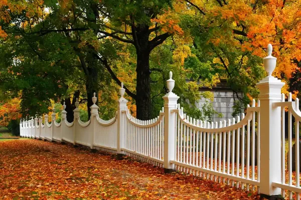How To Install A Vinyl Fence in Collinsville, IL How To Install A Vinyl Fence in Collinsville, IL